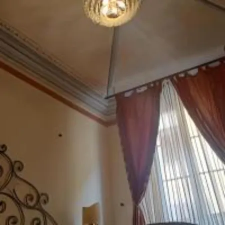 לינה וארוחת בוקר Relais 3*